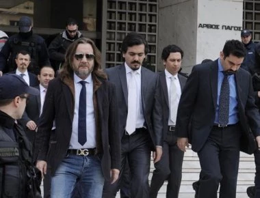 Ελεύθεροι στα τέλη Απριλίου θα αφεθούν οι 8 Τούρκοι φυγάδες
